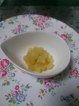 離乳食後期★さつまいものすりりんご煮
