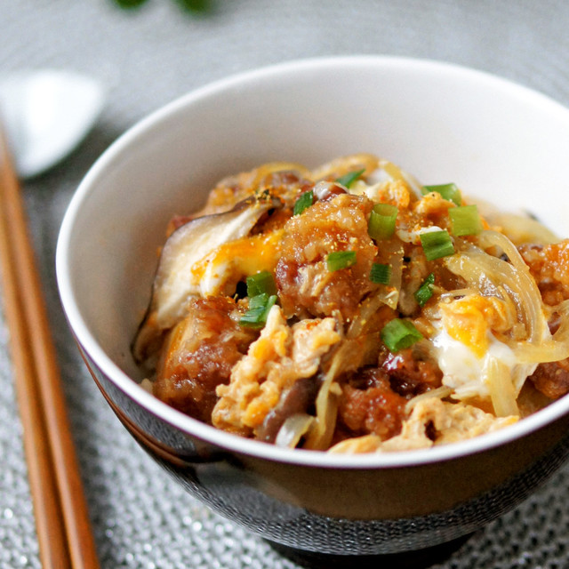 簡単ランチ から揚げの卵とじ丼 レシピ 作り方 By Rose クックパッド