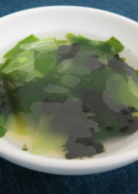 生ワカメの中華風スープ