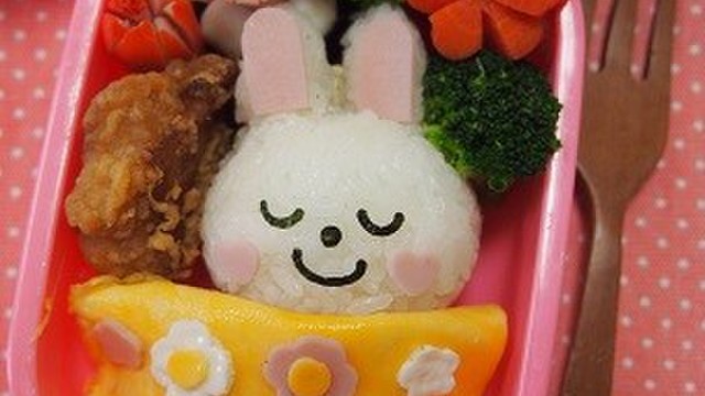 お昼寝 うさちゃん弁当 レシピ 作り方 By とまとママ クックパッド 簡単おいしいみんなのレシピが349万品