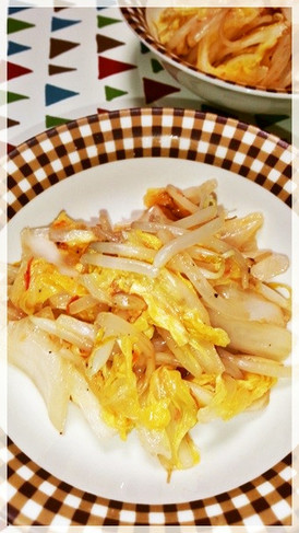 もうすぐ春๑❛ᴗ❛๑白菜と塩トマト炒め