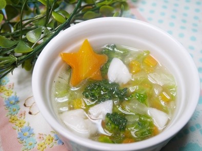 離乳食後期　カレイと冬野菜の和スープの写真