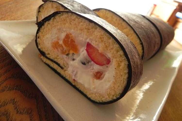 米粉で簡単 恵方巻きロールケーキ レシピ 作り方 By 140 わんたるママ クックパッド