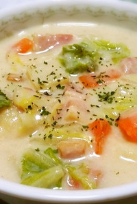 ◆豆乳ＤＥ白菜とベーコンのクリームスープ