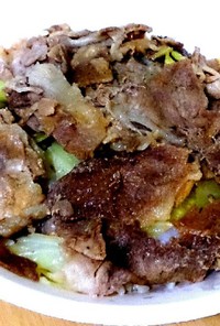 レンジで簡単❗北海道風キャベツ豚丼