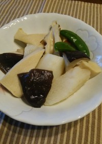 高野豆腐・長芋・竹輪・椎茸の煮物♪