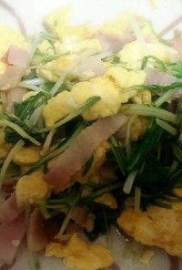 水菜と卵のコンソメ炒め
