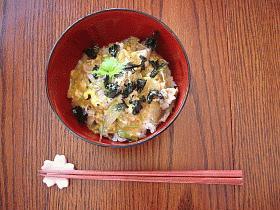 麺つゆで簡単!他人どんぶり