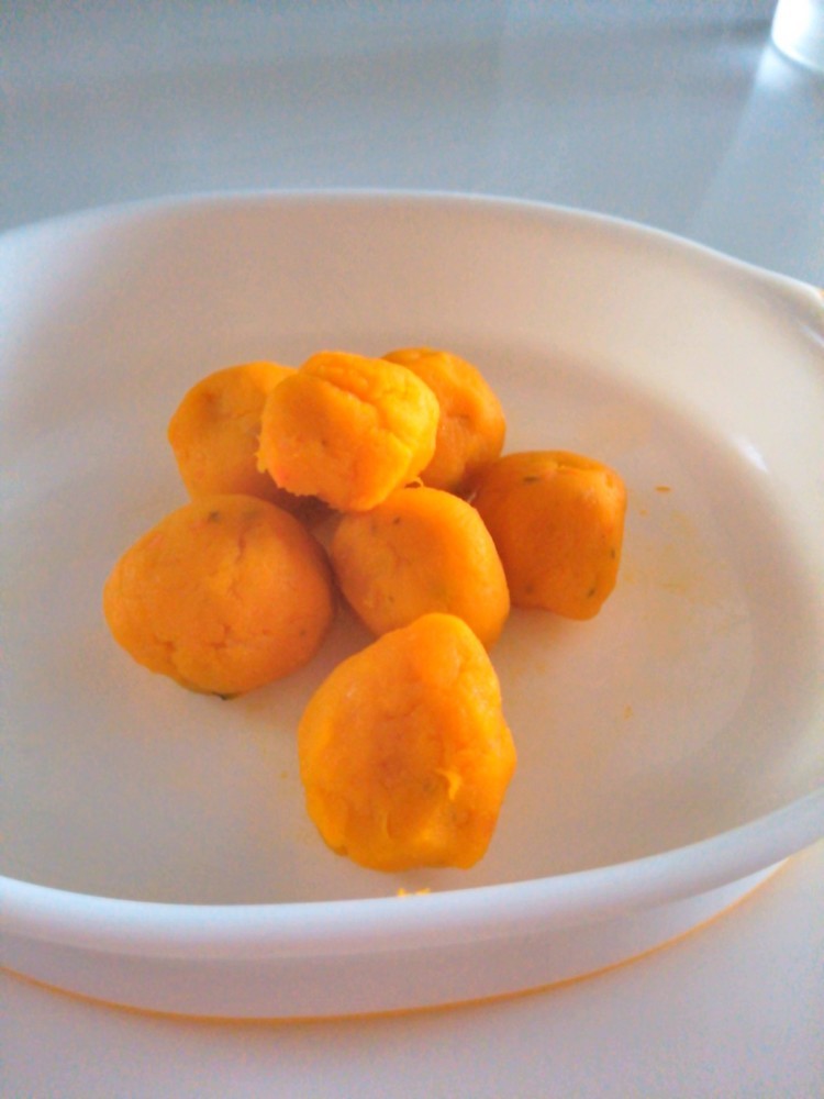 オリーブ入り簡単チーズボールのレシピ