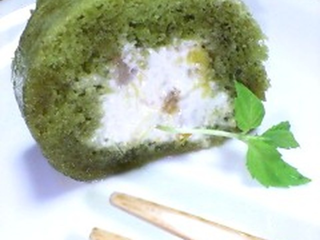 簡単に出来ちゃぅ ふゎふゎロールケーキ レシピ 作り方 By かぉる クックパッド