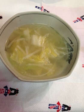 生姜たっぷり白ネギと白菜のスープ