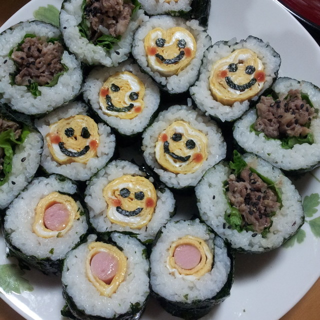 恵方巻き３種 子供の節分に 巻き寿司 レシピ 作り方 By さとちゃん1227 クックパッド 簡単おいしいみんなのレシピが355万品