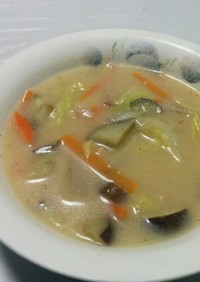 あまり野菜の味噌スープ