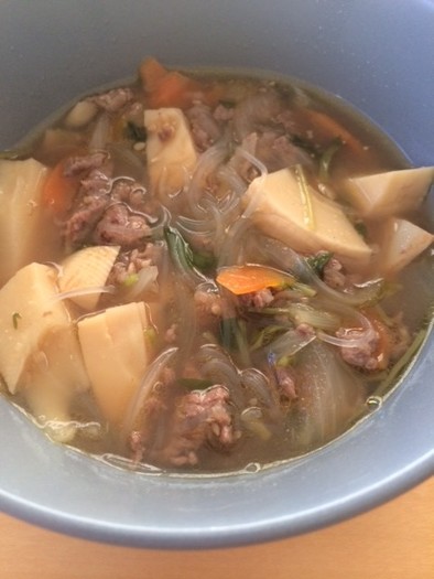 ダシダとひき肉の春雨スープの写真
