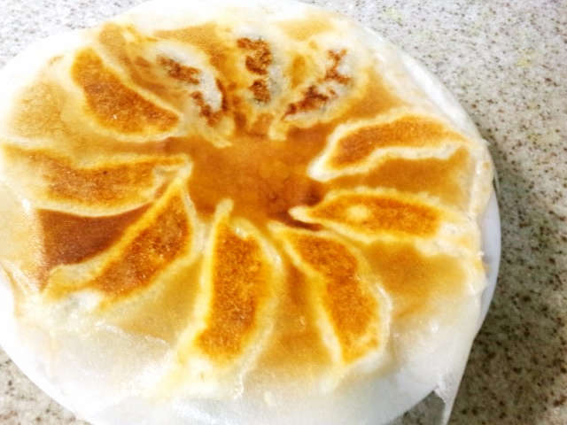 超簡単パリパリで大満足 羽根餃子の作り方 By テシュマロ