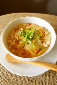 豚挽肉と白菜のピリ辛春雨スープ