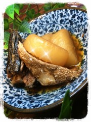 我が家の味付け甘ダレぶり大根の写真