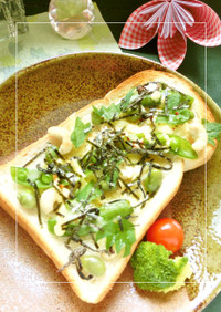 スナップエンドウ・枝豆×ナッツのトースト