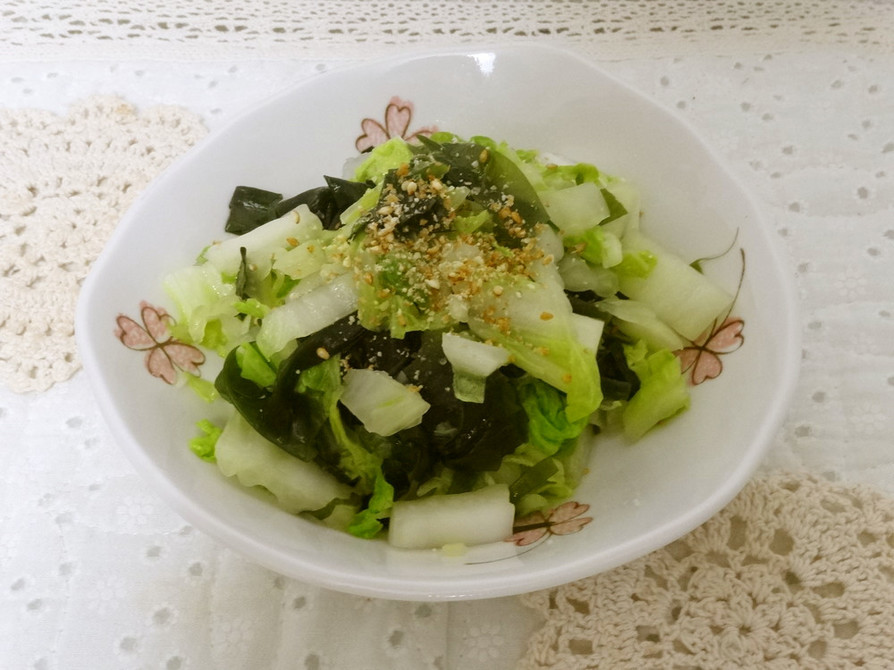 白菜とわかめの中華風ホットサラダの画像