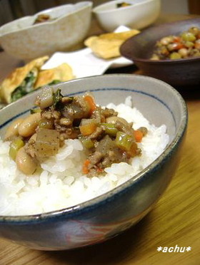 たまにはこんな、中華風そぼろ