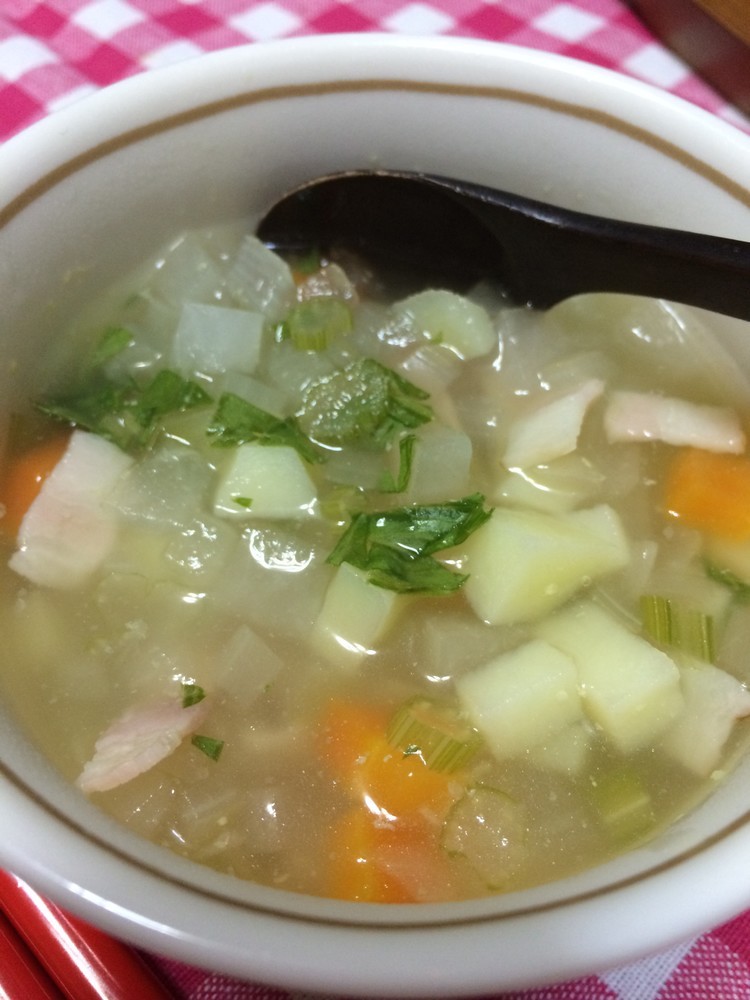 野菜たっぷりスープでホッコリ(^^)の画像