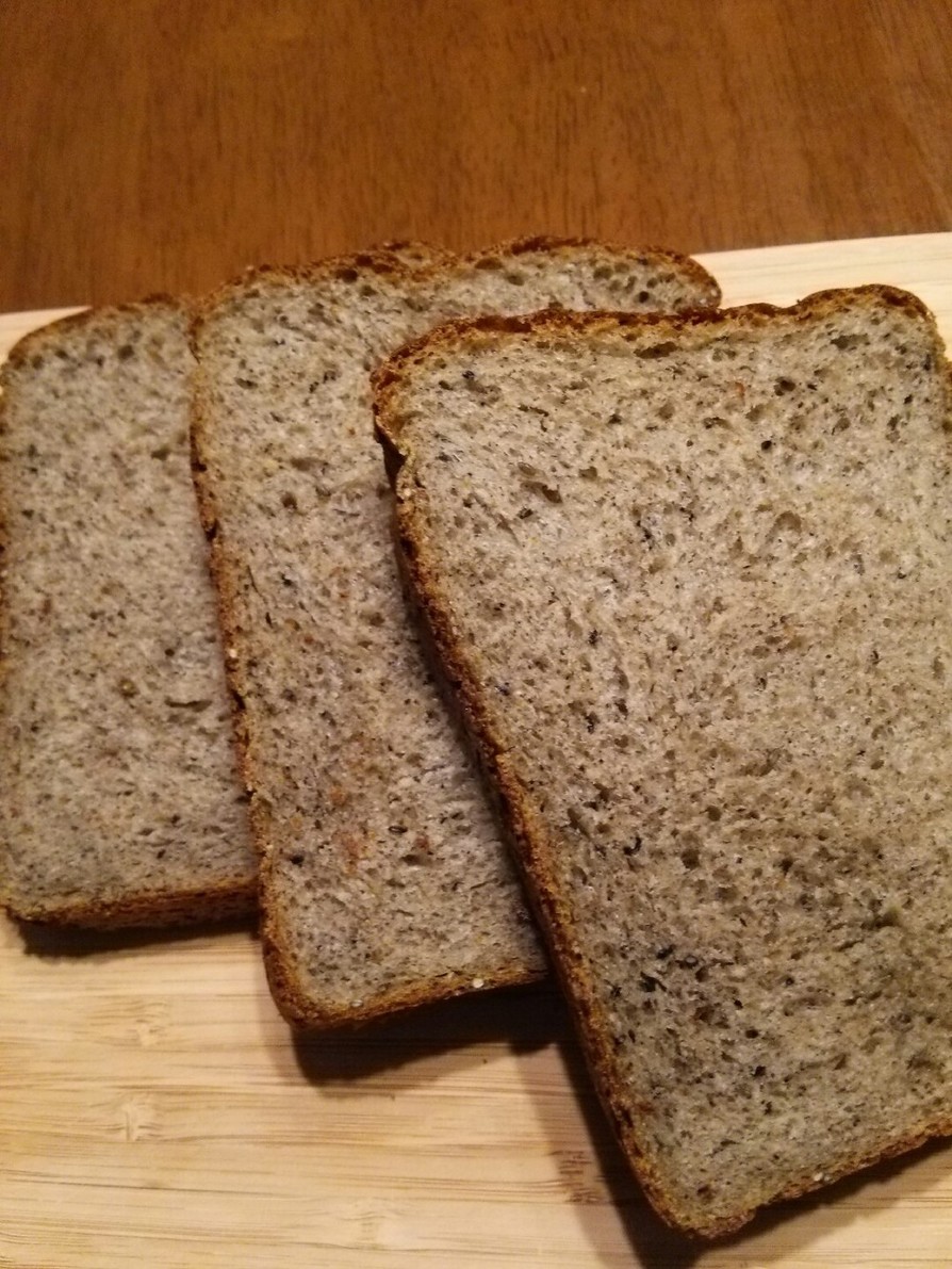 HB☆食パン！黒胡麻･黒糖･味噌パン♪の画像