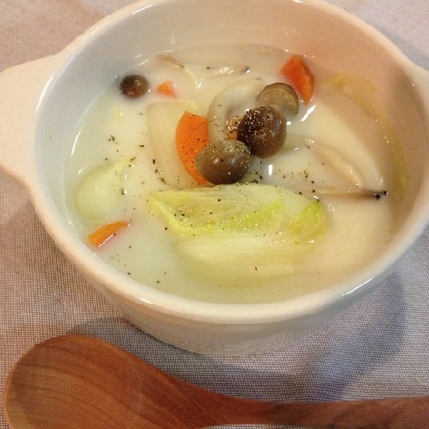 簡単！白菜の優しいミルクスープ