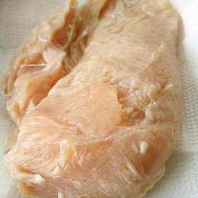 簡単!No.1鶏むね肉を柔らかくする方法