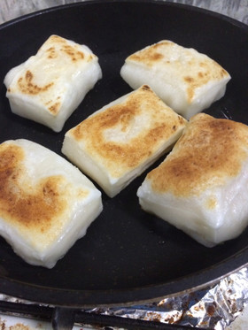 フライパンで☆こんがり焼き餅〜!!