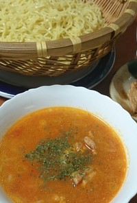 男めし！トマトと胡麻のつけ麺(ラーメン)