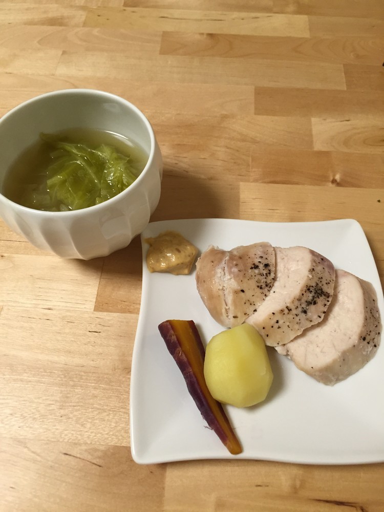 圧力鍋二段調理！蒸し鶏&蒸し野菜とスープの画像