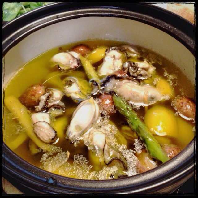 牡蠣のアヒージョ 土鍋で簡単！　の画像