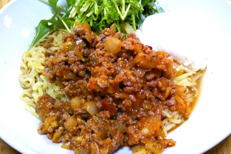 水菜たっぷり 温玉冷やし担々麺 レシピ 作り方 By 毒きなこ クックパッド 簡単おいしいみんなのレシピが357万品