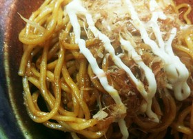 即席!具なしで美味しいこってり焼きそば♡