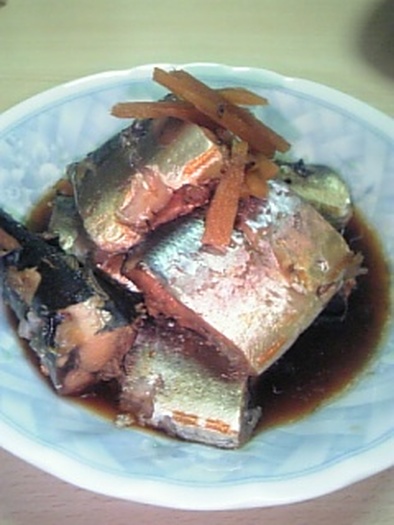 骨まで食べよう♪　秋刀魚の生姜醤油煮の写真