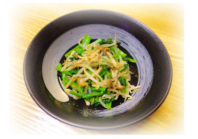 小松菜としめじの胡麻酢和えの写真