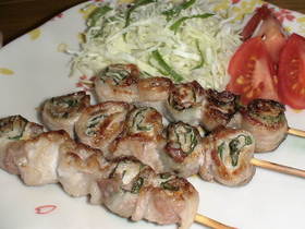 豚肉の大葉巻き(串焼き)