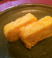 お寿司屋さんの甘い玉子焼き♪の写真