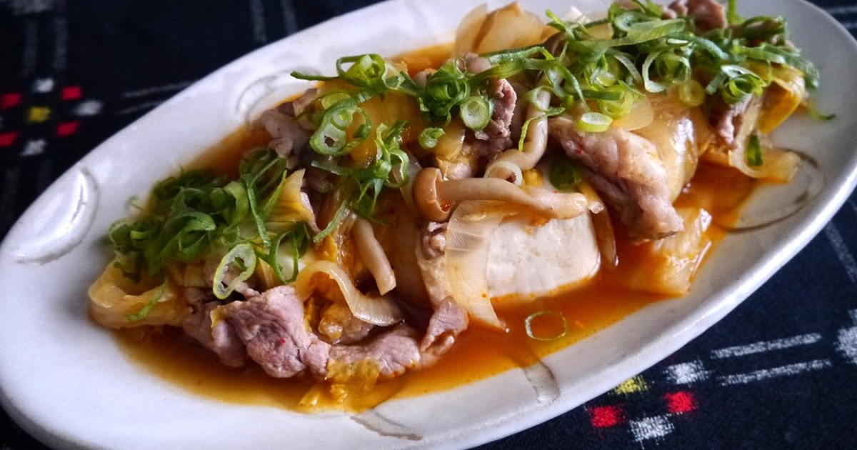 ボリューム満点☆豚キムチ豆腐煮 by mei7 【クックパッド】 簡単おいしいみんなのレシピが313万品 ボリューム満点☆豚キムチ豆腐煮 by... 