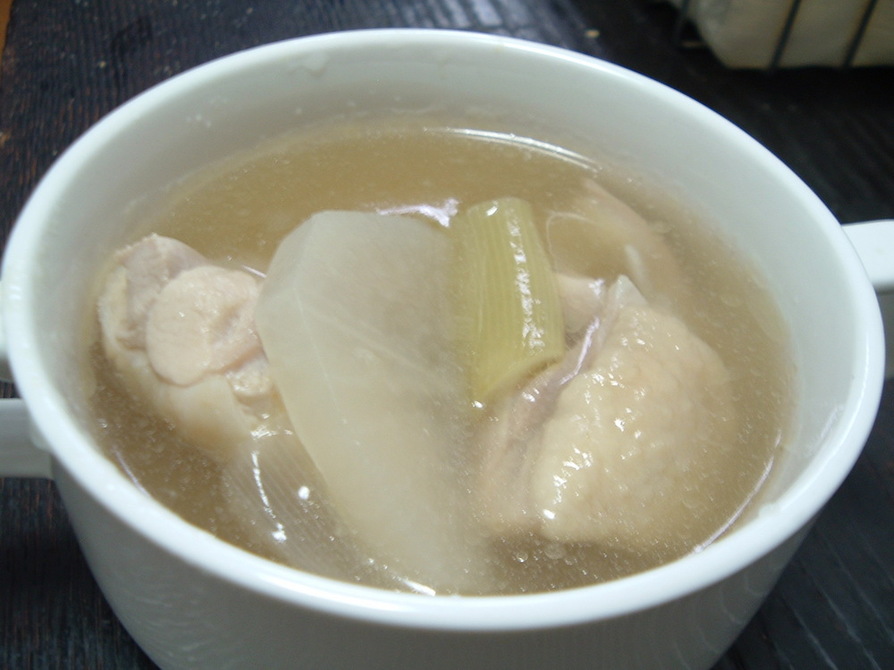 からだ温まる鳥肉と生姜のスープの画像