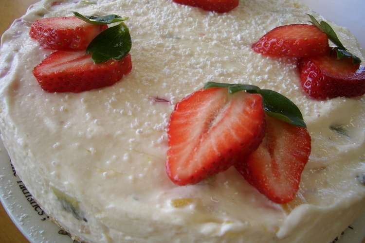 クリスマスカラー レアチーズケーキ レシピ 作り方 By りょうこっち クックパッド 簡単おいしいみんなのレシピが349万品