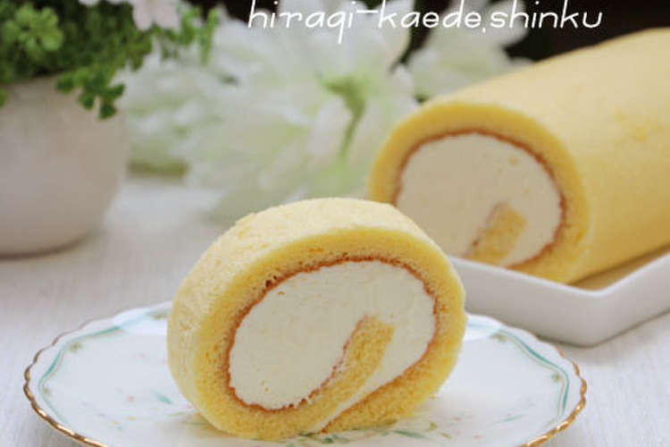 ふわふわ レアチーズクリームロールケーキ レシピ 作り方 By Shinku クックパッド 簡単おいしいみんなのレシピが350万品