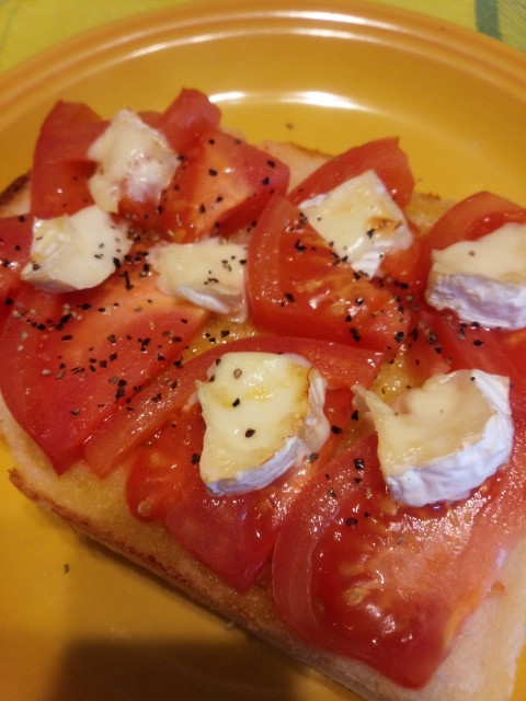 トマト＆カマンベールチーズ☆トーストの画像