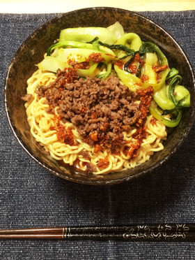 マルちゃん正麺アレンジ♪汁なしゴマ担々麺