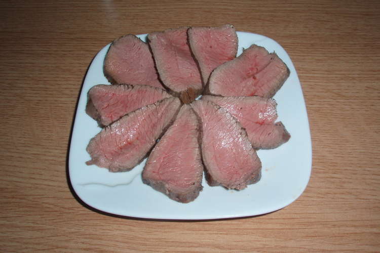 ローストベニソン 鹿肉のロースト レシピ 作り方 By ブルーホエール クックパッド 簡単おいしいみんなのレシピが360万品