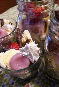 春･ひな祭り！苺白玉団子のジャーパフェ♪