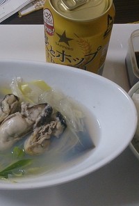 牡蠣とネギのシンプル塩味鍋（でもうまい）