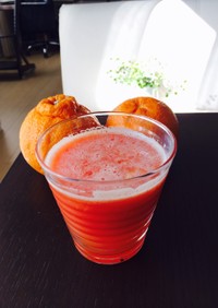 トマトパプリカ林檎パインスロージュース