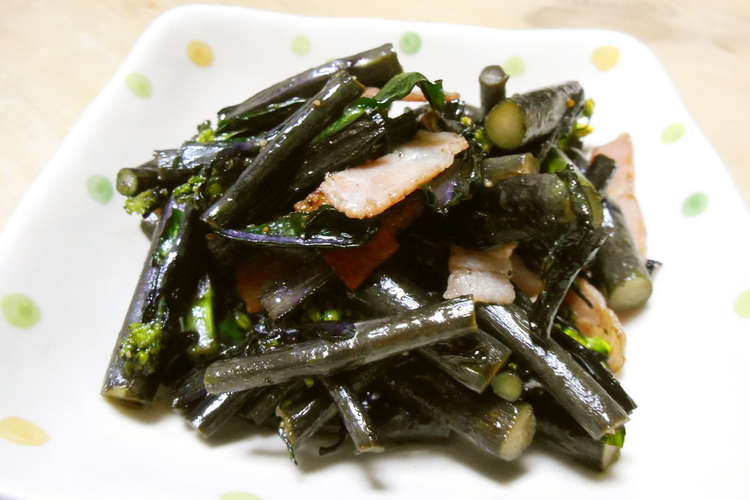 紅菜苔 こうさいたい とベーコンの炒め物 レシピ 作り方 By カルピネット クックパッド 簡単おいしいみんなのレシピが350万品