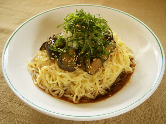マルちゃん正麺で ナスの冷やし中華 レシピ 作り方 By うさぎのうちゃこ クックパッド